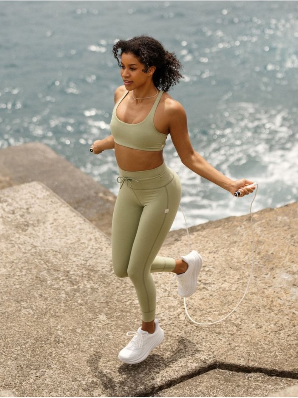 Vuori Sage Green High-Rise Daily Leggings